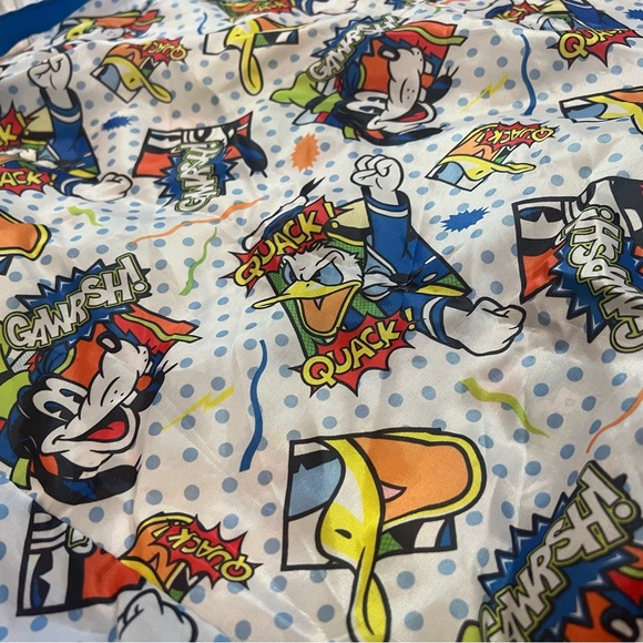 Disney parks Hong Kong bag Donald Duck blue white multicolor lightweight duffle - Picture 4 of 6